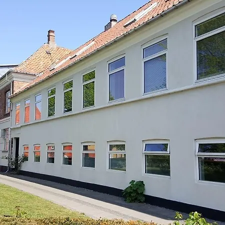 Sverres 2* Rønne